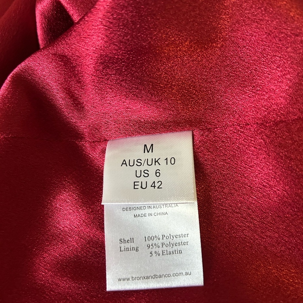 Bronx and Banco Black and Red One-Shoulder Gown Size 6 - Picture 9 of 15